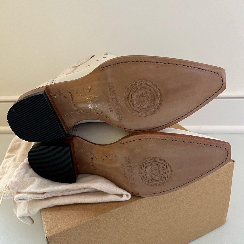 Ranch Road Coyote boot in Presidio Short 7